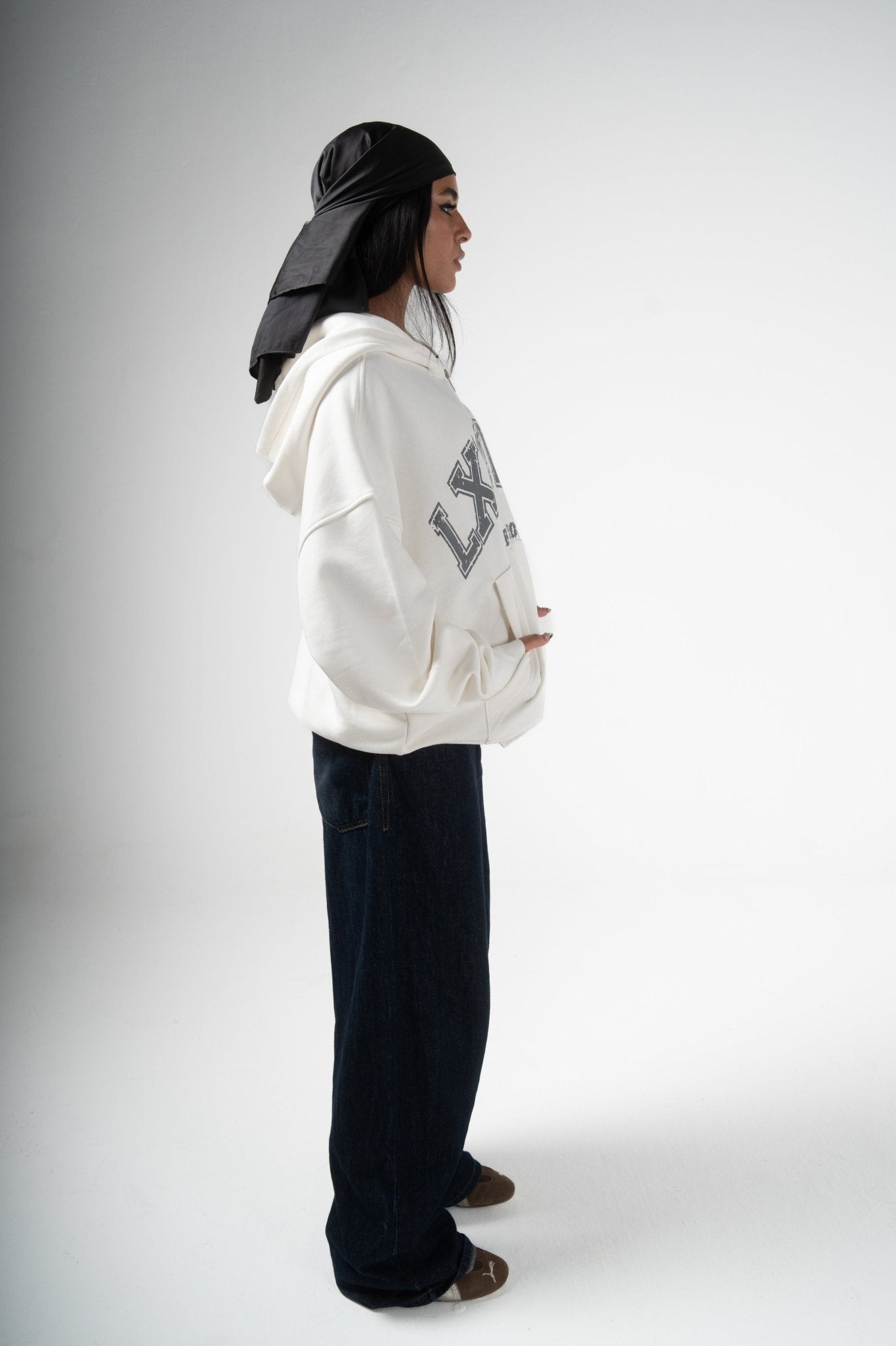 SELF FORGED WHITE ZIPUP - LxSeven