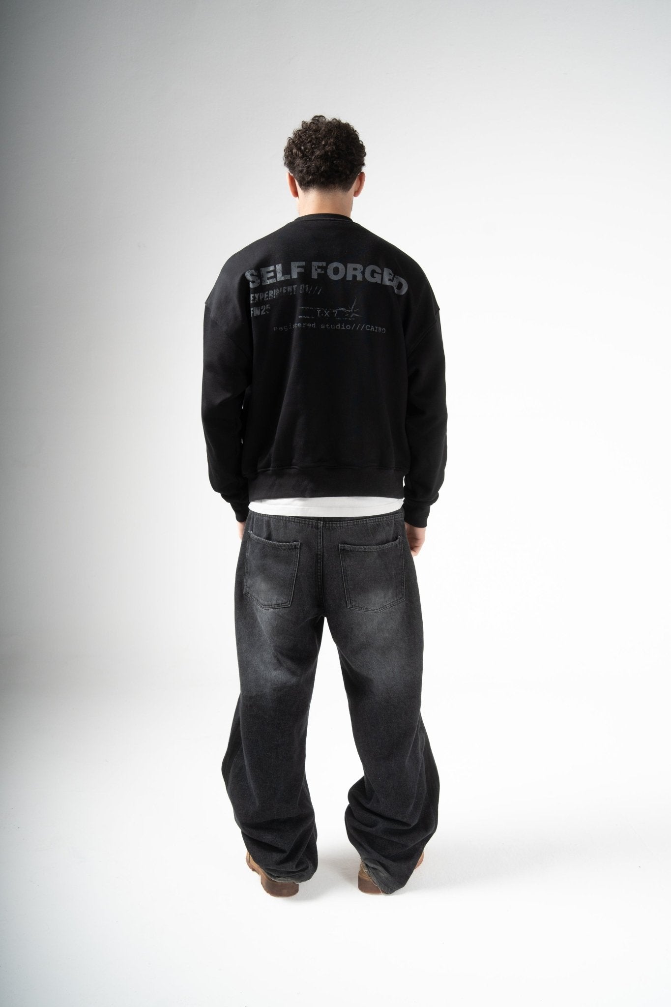 SELF FORGED BLACK CREWNECK - LxSeven