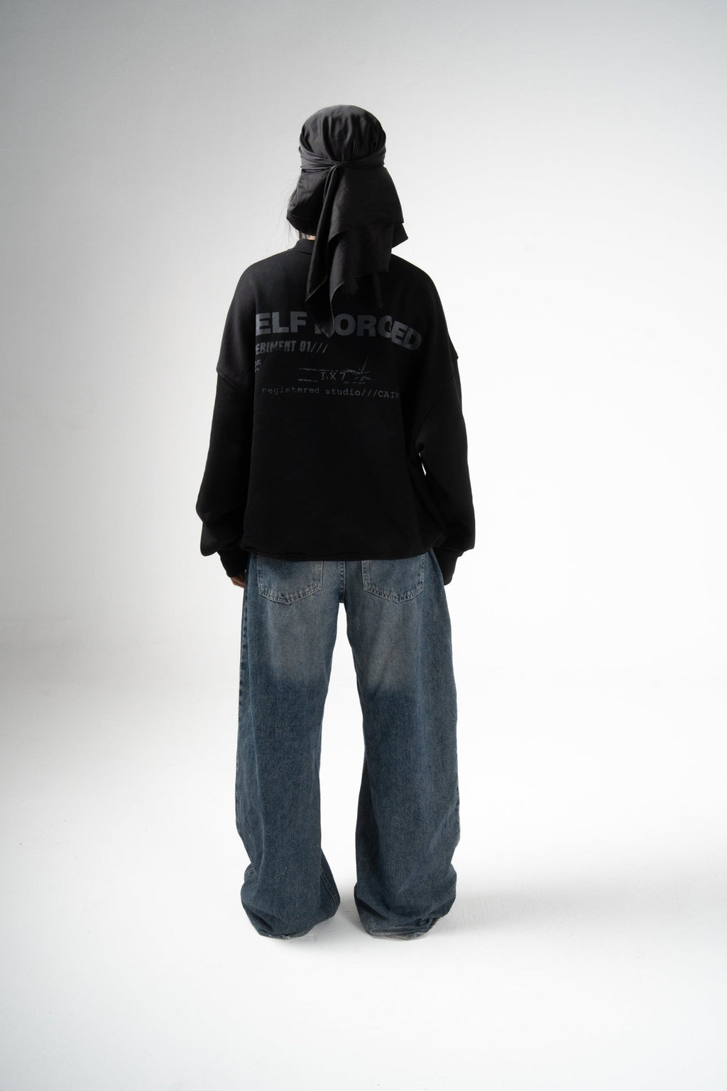 SELF FORGED BLACK CREWNECK - LxSeven